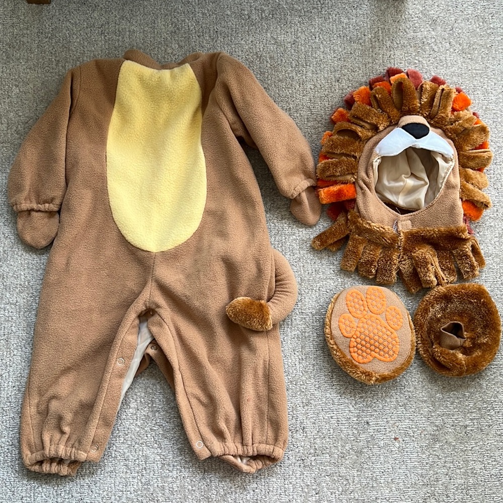 Spooktacular Creations Baby Lion Costume (Sz. M, 12-18mo.)